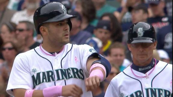 Morales blast backs Saunders in Mariners' win