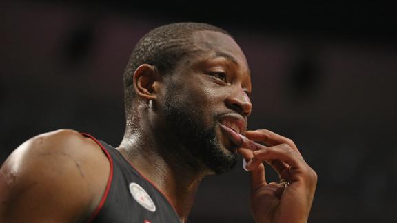 Wade gets knee treatment, may miss Game 5