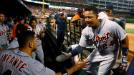 El venezolano Miguel Cabrera peg� tres jonrones en el encuentro de este domingo ante los Vigilantes de Texas, aunque su alegr�a no fue total porque su equipo los Tigres cayeron 11-8