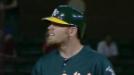 El dominicano Bartolo Col�n lanz� siete entradas s�lidas para obtener su primera victoria en casi un mes, Seth Smith bate� cuadrangular y anot� tres carreras, y los Atl�ticos de Oakland superaron el lunes por 9-2 a los Rangers de Texas.