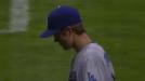 Luego que el manager de los Dodgers Don Mattingly criticara al equipo y dejara en el banco al estelar jardinero Andre Ethier, Los Angeles respondi� el mi�rcoles con una victoria 9-2 ante los Cerveceros de Milwaukee.