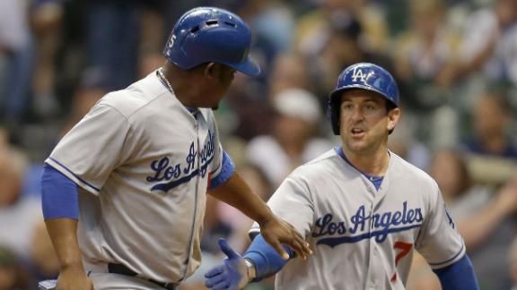 Mattingly criticizes Dodgers before victory
