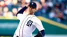 El venezolano An�bal S�nchez llev� un partido sin hits hasta el noveno inning, antes que Joe Mauer rompiese la magia con un sencillo con un out, y los Tigres de Detroit vencieron por 6-0 a los Mellizos de Minnesota