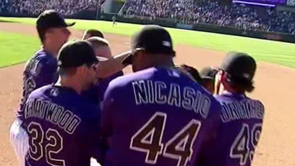 Dodgers' Crawford leaves with injured hammy