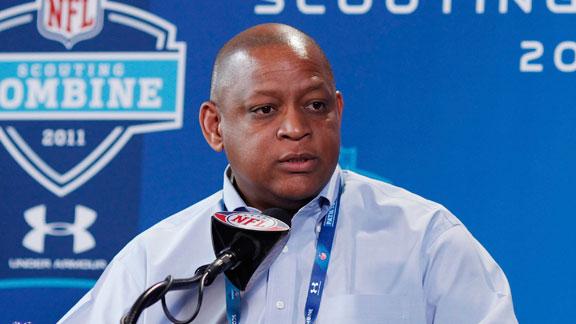 Jets add ex-Cards GM Graves to front office
