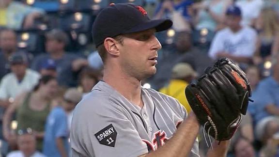 Scherzer improves to 9-0, halts Royals streak