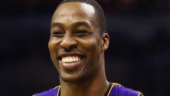Shaq attack: O'Neal thinks Howard 'too nice'