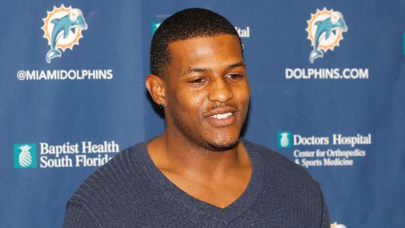 Report: Wallace declined Vikes' $76M offer