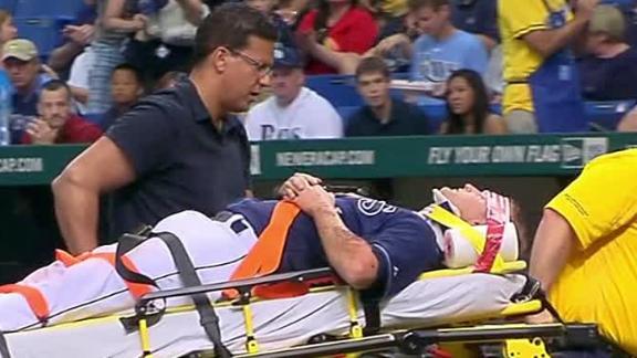 Rays' Cobb hit in head with liner, leaves game