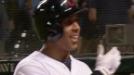 Justin Masterson se las arregl� para sobrevivir durante algo m�s de seis innings y ganar por sexta vez en casa y el mi�rcoles a los Indios de Cleveland una victoria de 6-3 sobre los Reales de Kansas City