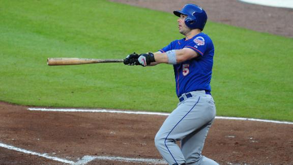 Mets starter Niese (shoulder) placed on DL