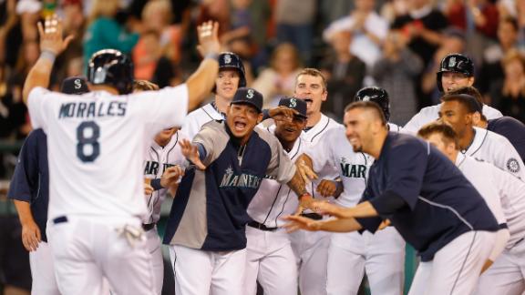 Morales' 3-run HR lifts Mariners by A's in 10th