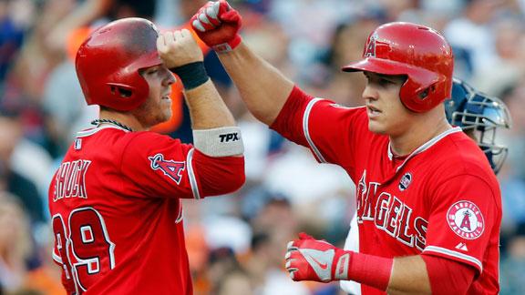 Trout, Angels net 8th straight win vs. Tigers