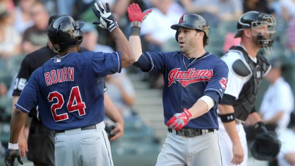 Swisher, Indians again topple White Sox
