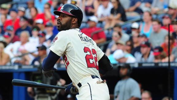 Braves score 7 in 8th inning to top D-backs