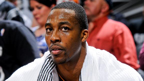 Lakers, Mavericks make pitches to Howard