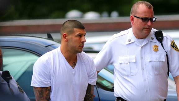 Cops find evidence in secret Hernandez pad