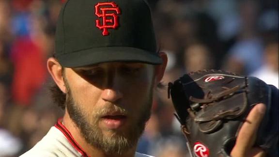 Giants bat out of order, lose run, still win