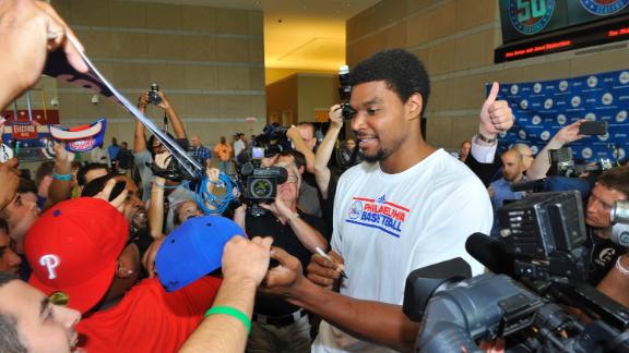 Sources: Mavs in careful pursuit of Bynum