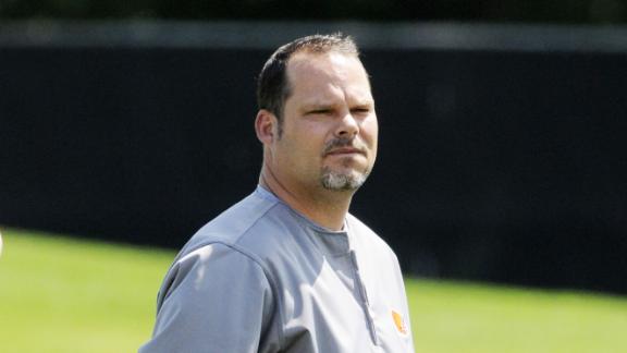 Sources: Broncos will discipline executives