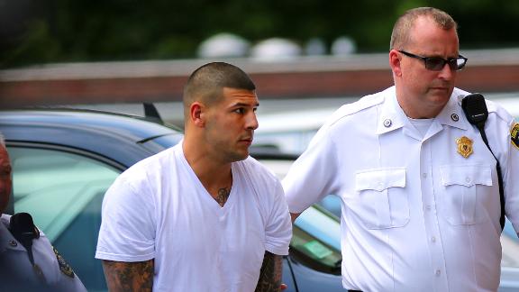 Photos -- Maurkice Pouncey of Pittsburgh Steelers, Mike Pouncey…