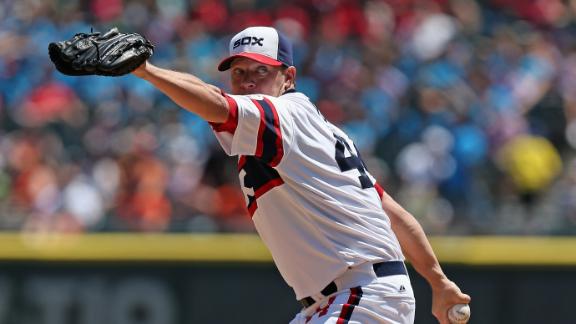 Peavy outduels Verlander as White Sox win