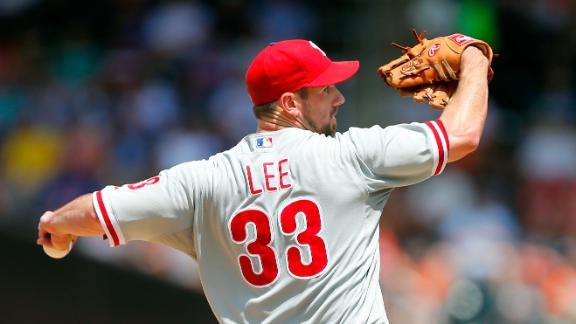 Sources: Phillies getting late offers for Lee