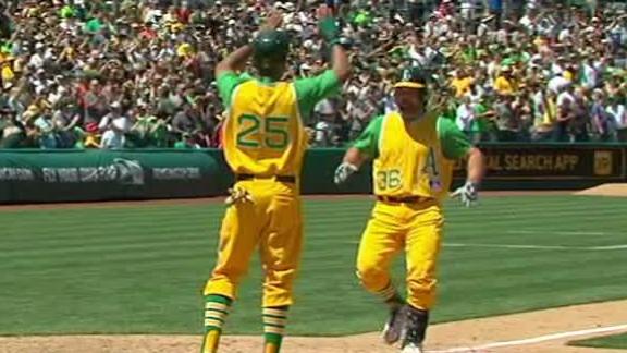 Norris' pinch-hit HR helps A's get by Angels