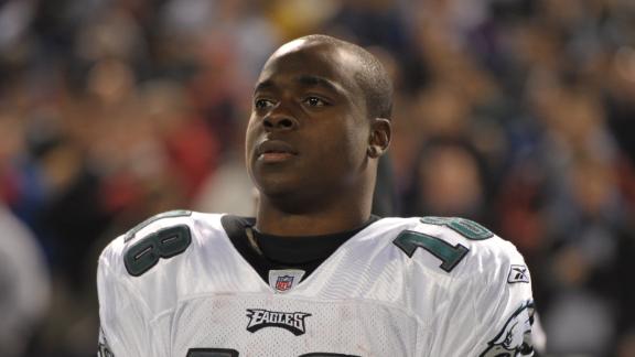 Eagles announce WR Maclin has torn ACL