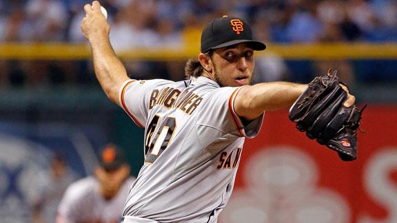 Bumgarner helps Giants breeze past Rays