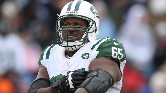 Ex-Jet Moore retires, won't join Cowboys