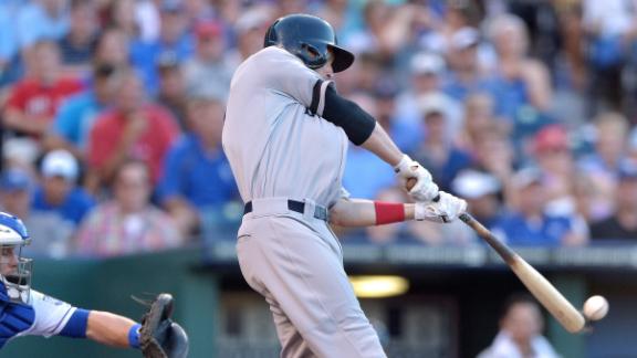 Ellsbury's four hits power Red Sox by Royals