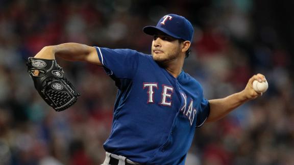 Rangers win 7th straight behind Perez's gem