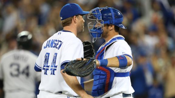 Buehrle logs 1st win against Red Sox since '09