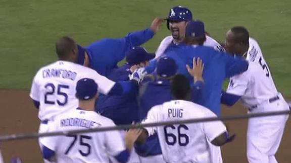 Dodgers top Mets in 12 for 8th straight win
