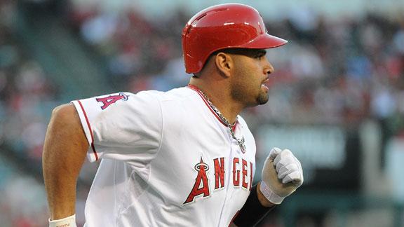 Angels declare Pujols (foot) done for season