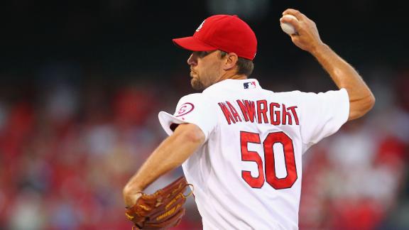 Cards' Wainwright wins NL-best 15th game