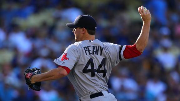 Peavy's 3-hitter lifts Red Sox past Dodgers
