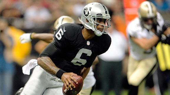 Reports: Raiders tab Pryor over Flynn at QB