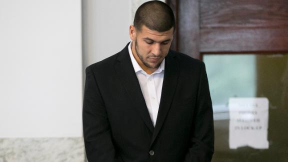 Pats prez J. Kraft disputes Hernandez report