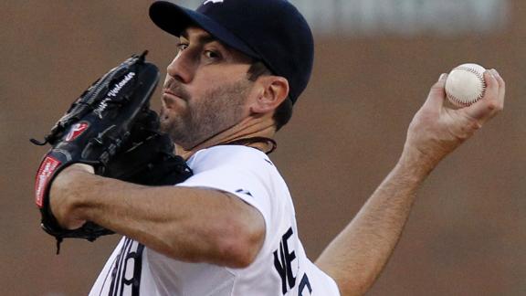 Fielder homer helps Tigers hold off Royals