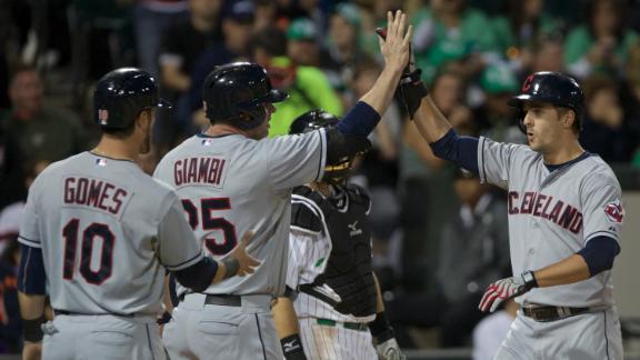 Jimenez dominant as Indians slug White Sox