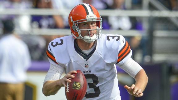 Browns QB Weeden (thumb) may miss time