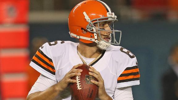 Browns to start Hoyer at QB against Vikings