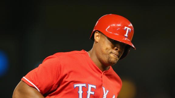 Rangers keep pace, up Astros' slide to 11