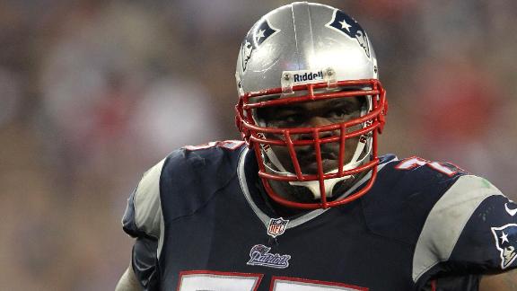Pats' Gronkowski 'on same page' with team