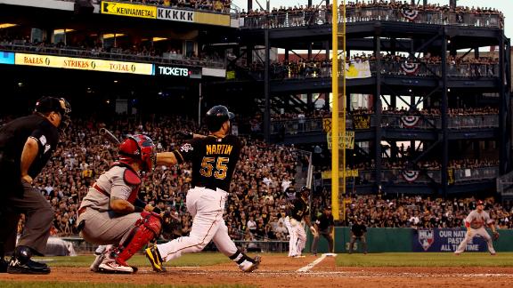 Pirates slip past Cardinals, take NLDS lead