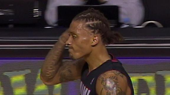 Beasley: Bruise not from self-inflicted punch