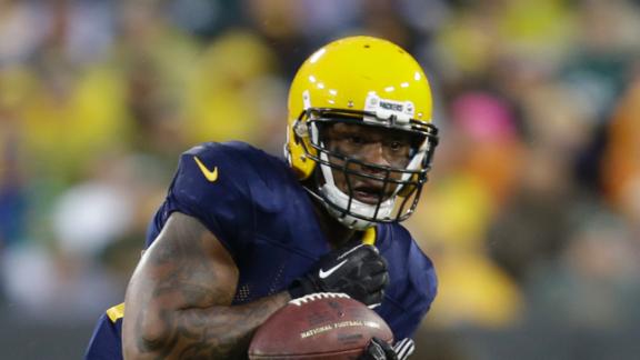 Packers' Finley out of hospital, returns home