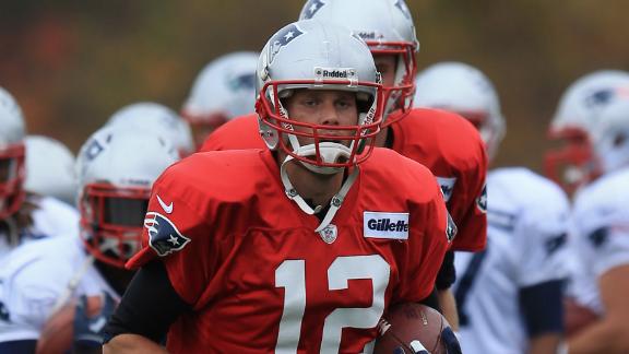 Patriots' Brady (shoulder) limited in practice